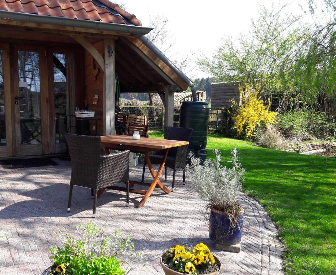 Bed&Breakfast 'T Eikeltje Hollandscheveld ภายนอก รูปภาพ